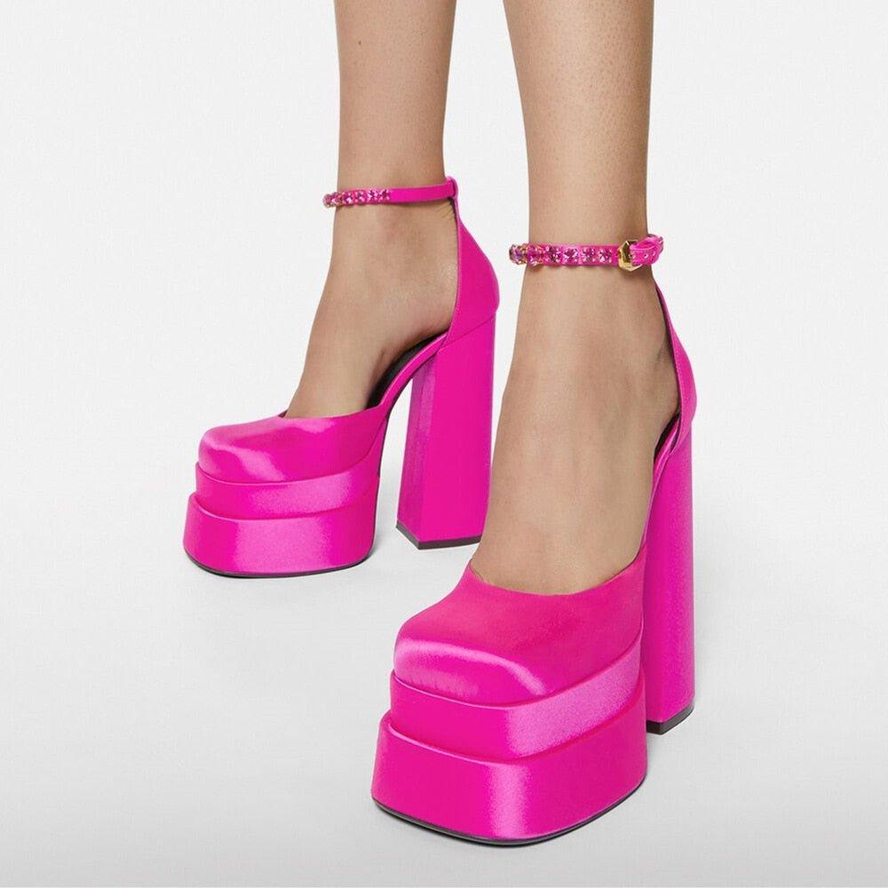Salto Plataforma  - Barbie